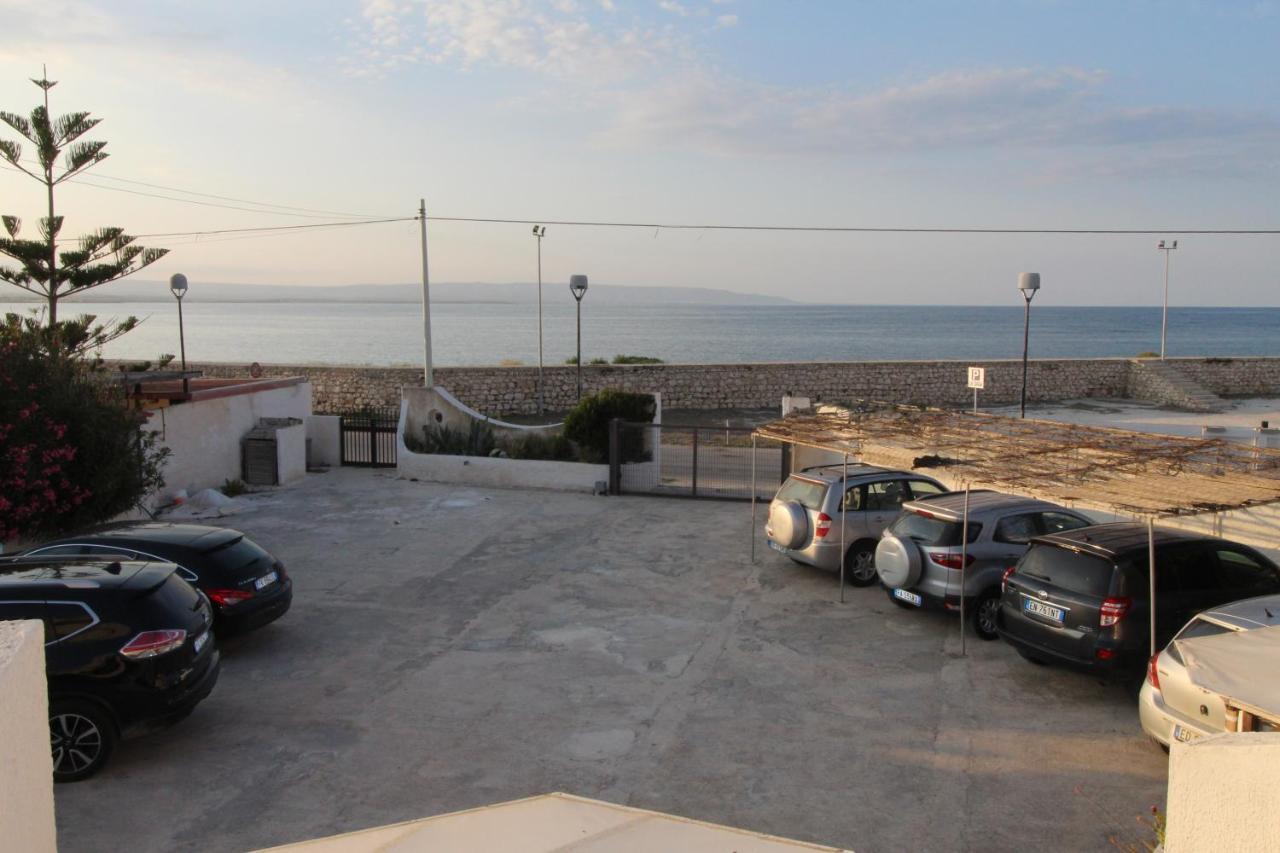 Seahorse In Marzamemi, Una Terrazza Sul Mare Apartment ภายนอก รูปภาพ
